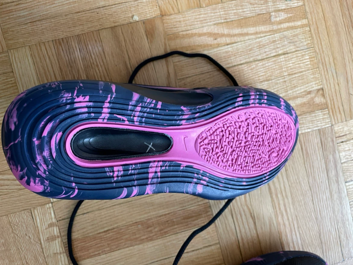 Nike Basketball Shoes - photo 2