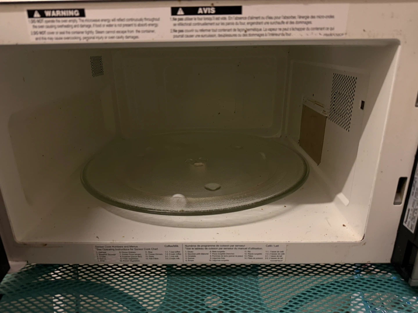 Panasonic Microwave Oven - photo 4