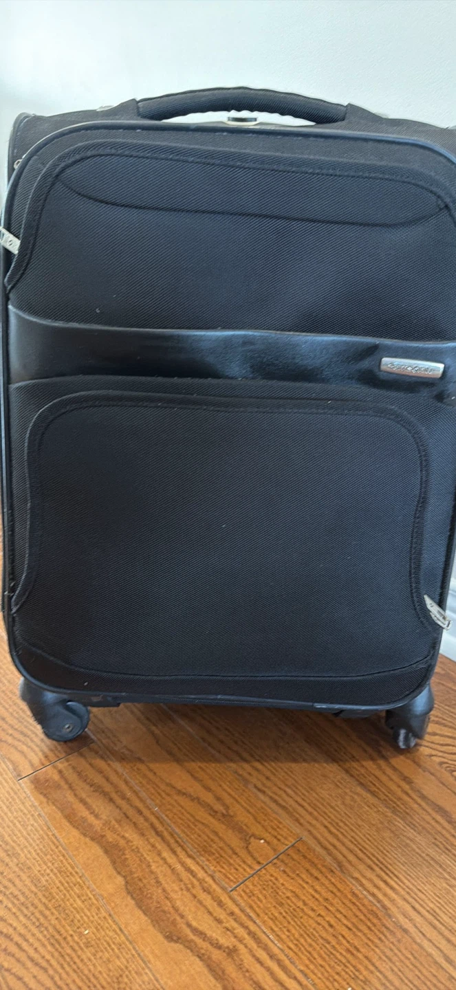 Samsonite carry on black fabric