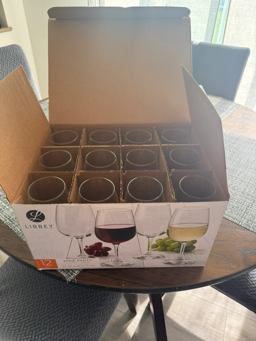 Libbey 12 Wine Party Glasses