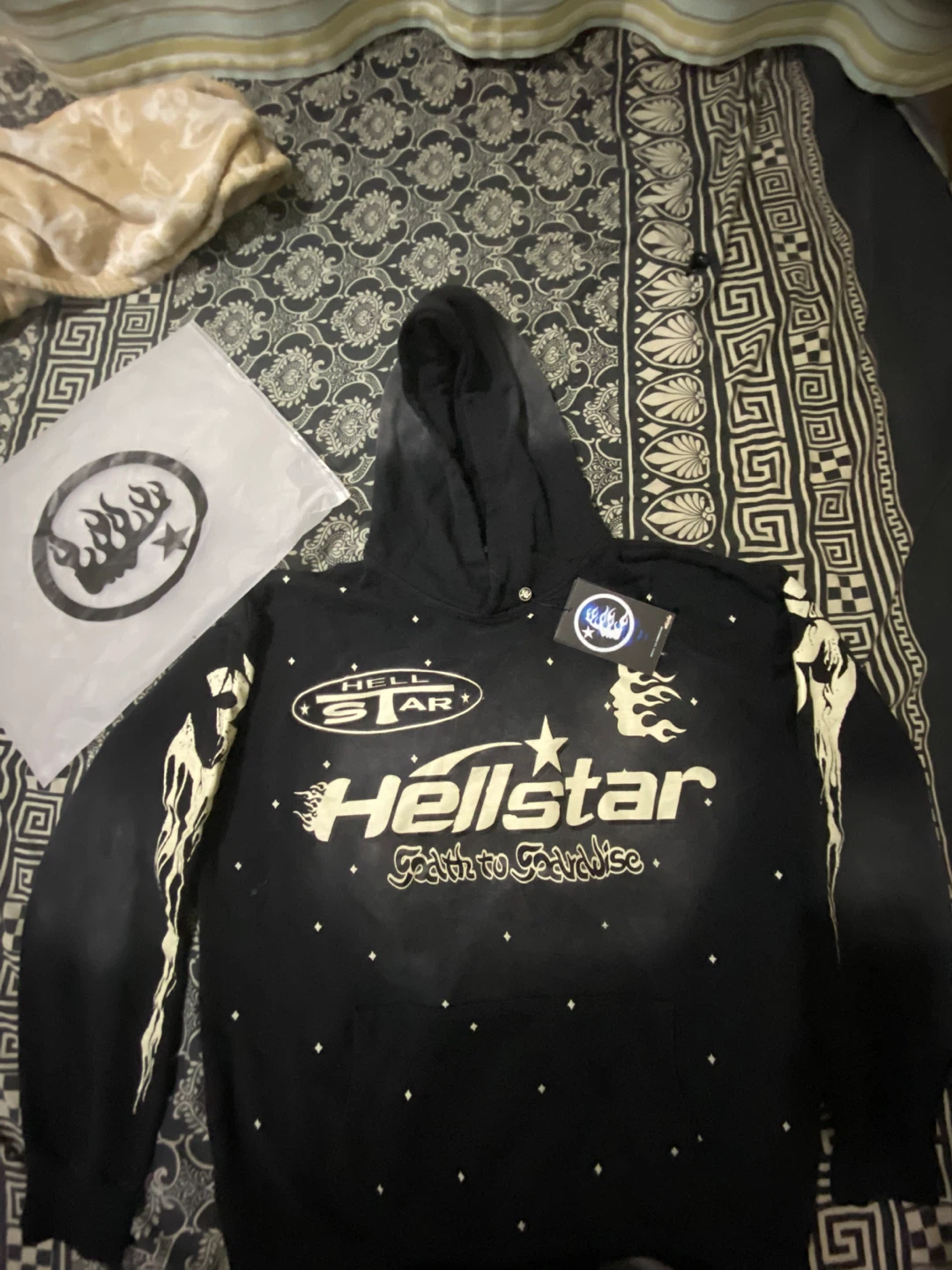 BRAND NEW Hellstar Hoodie and Sweatpants Set