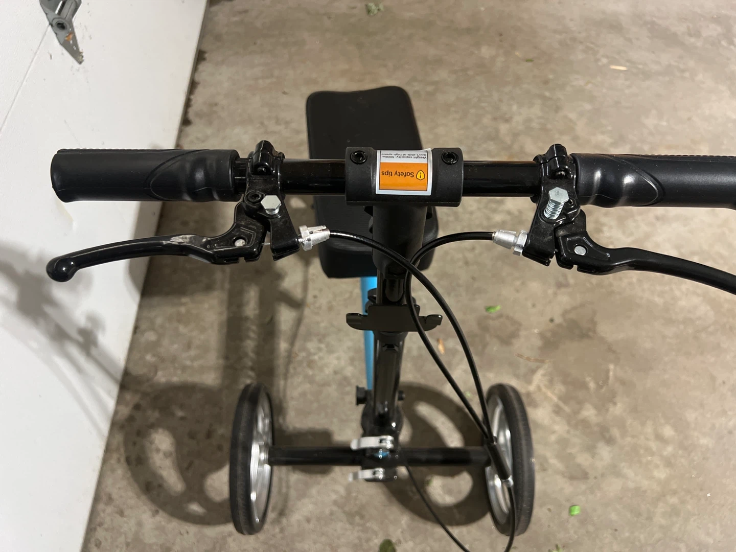 Knee scooter - photo 3