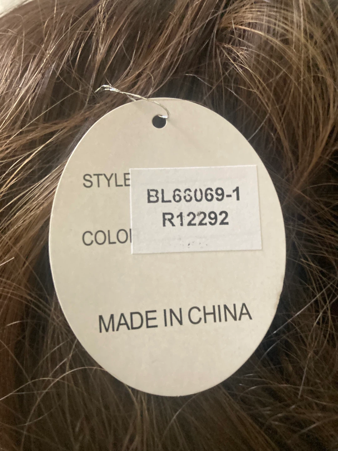 Brand new wig - photo 3