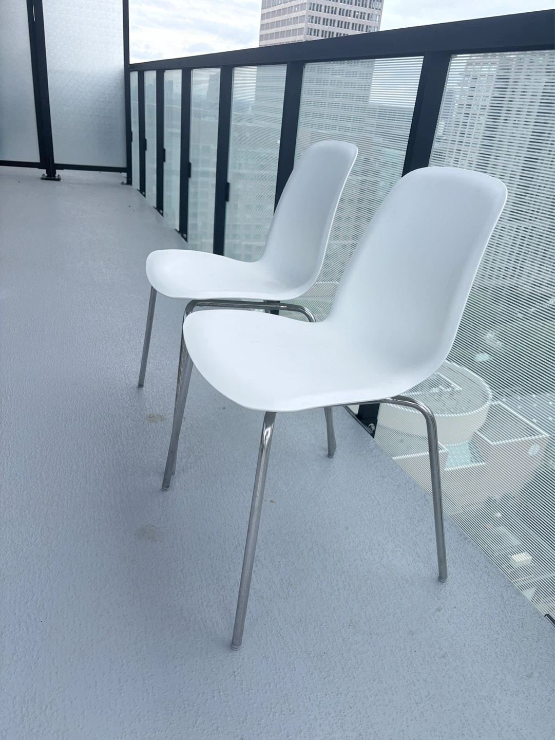White Dining Chairs - Set of 2 - photo 3