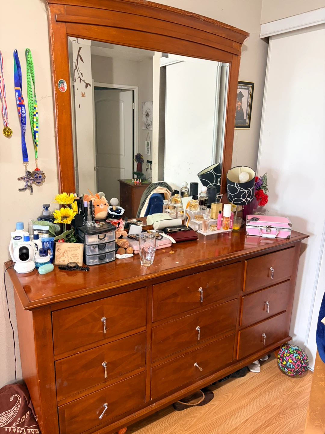 Wooden Dresser with Mirror - photo 3
