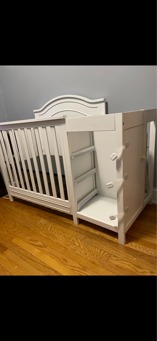 White Crib with Built-in Changing Station