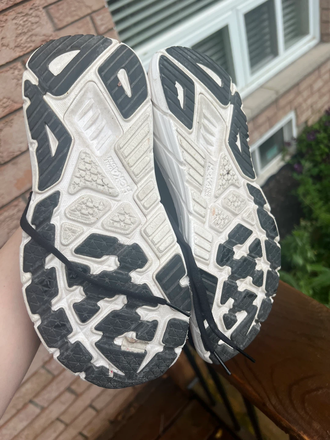 Woman’s Hoka shoes size 7 - photo 4