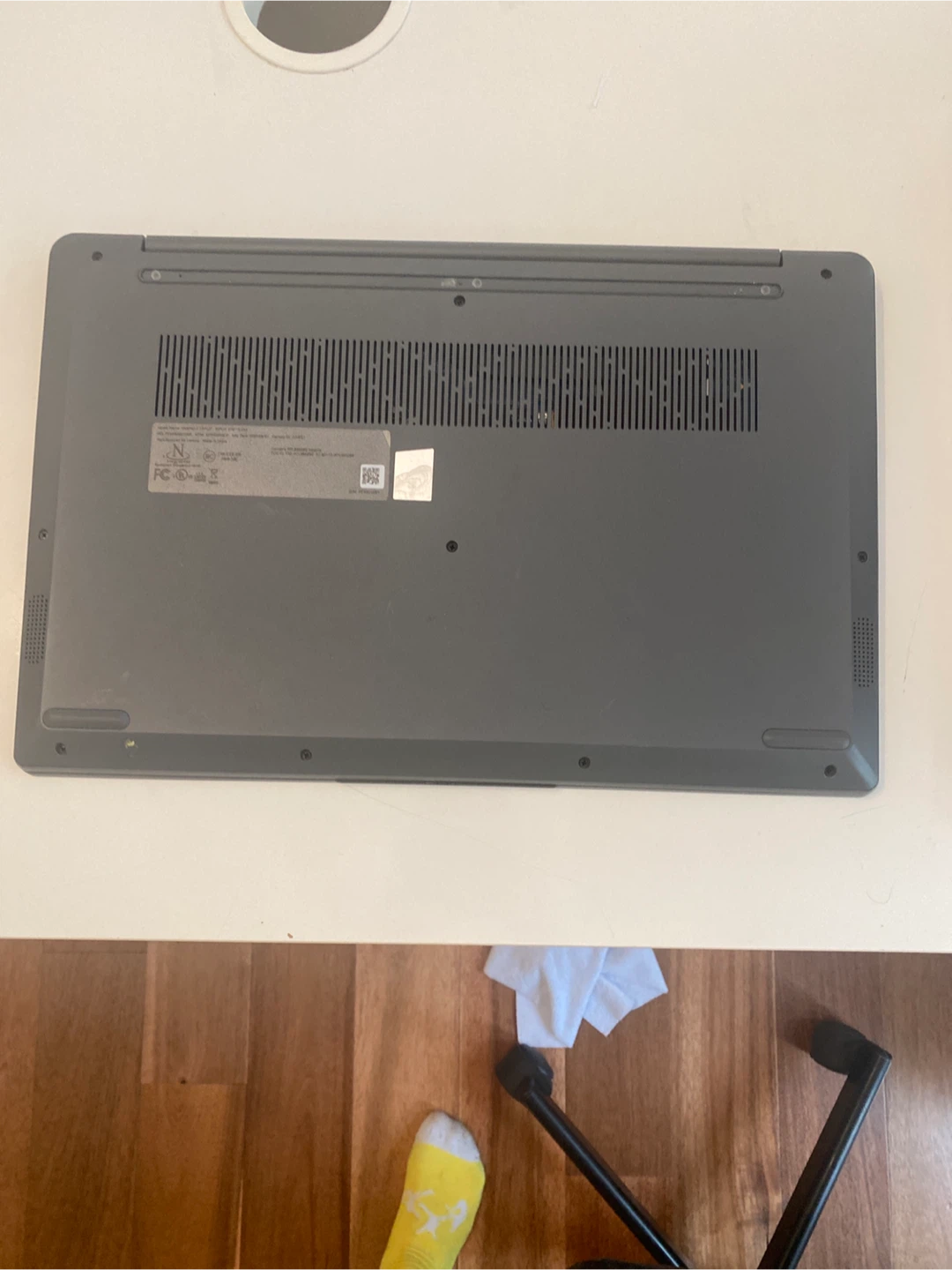 Lenovo Ideapad Laptop - photo 2