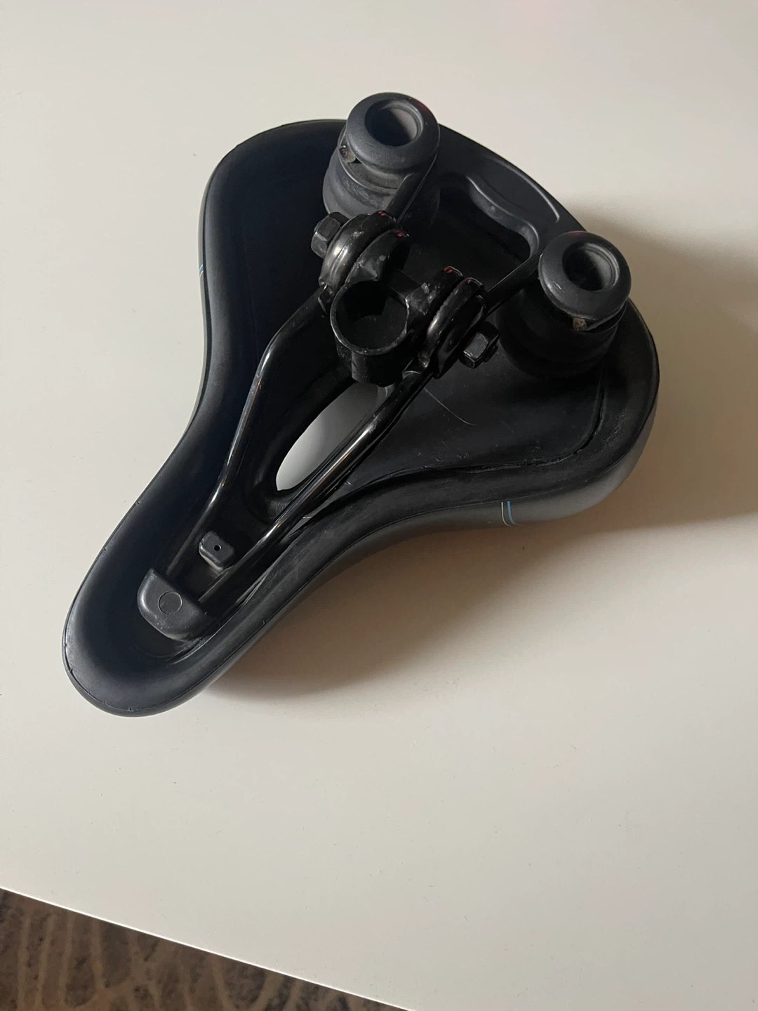 Ergonomic Bike Seat - photo 3