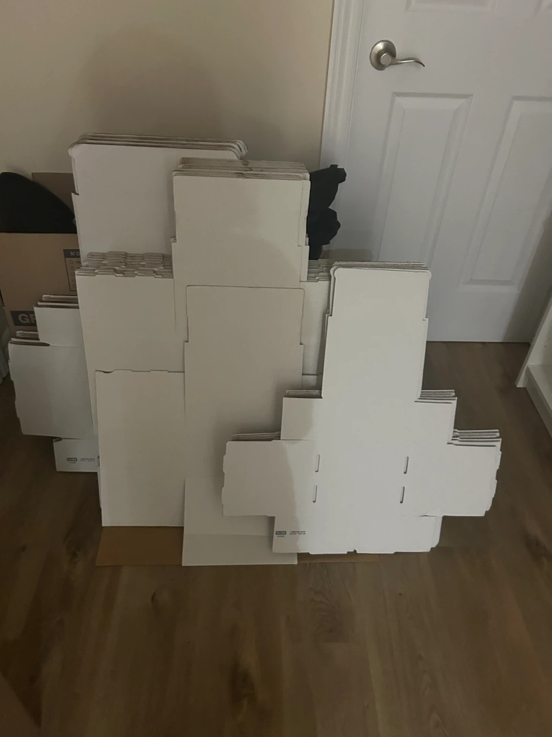 Assortment of different mailer boxes - photo 2
