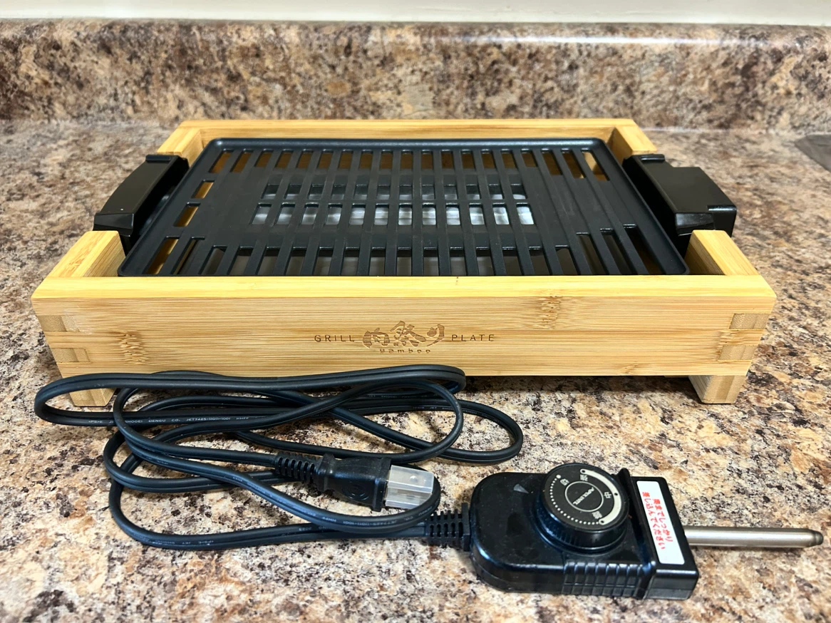 Japanese Bamboo Electric Tabletop Grill – Like New