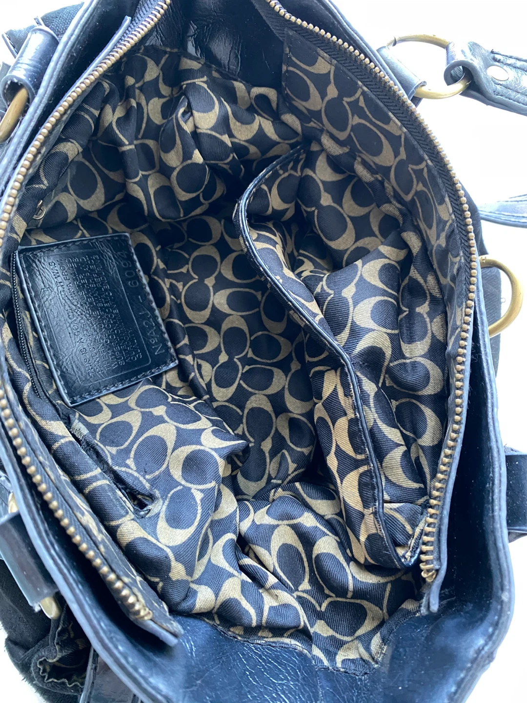 Black Monogram Shoulder Bag Purse with Dust Bag firm $25 - photo 5