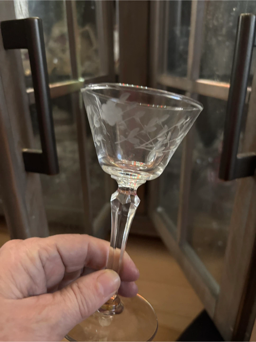 Set of 2 Etched Glass Stemware