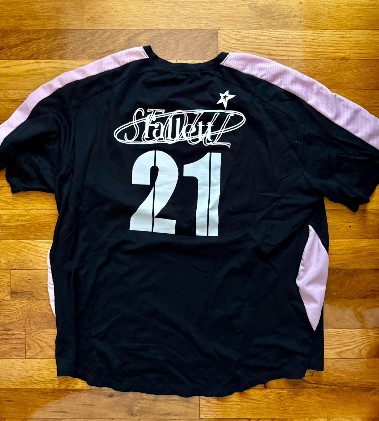 MWOT Black & Pink Soccer Jersey - photo 2