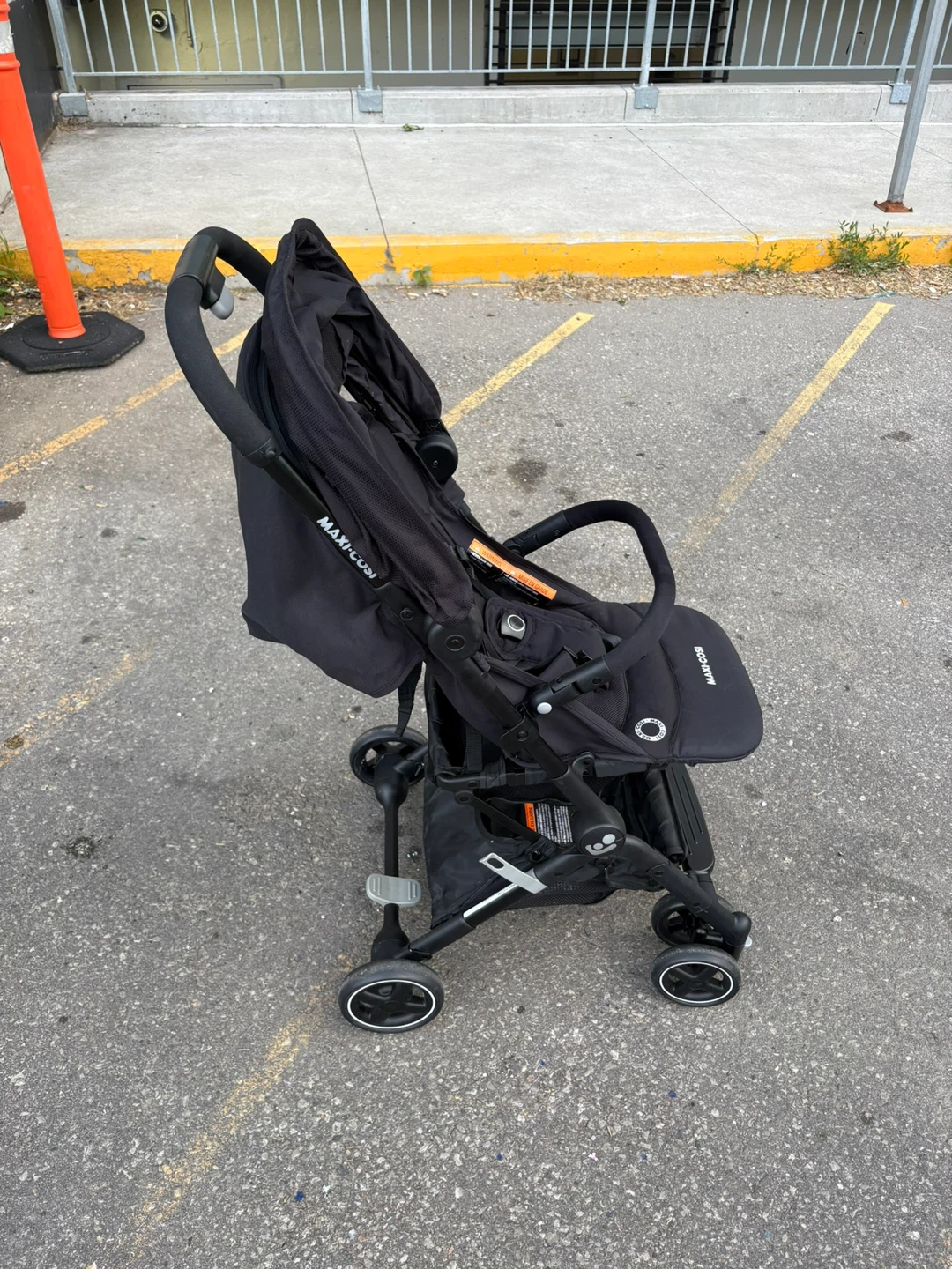 MAXI COSI STROLLER - photo 2