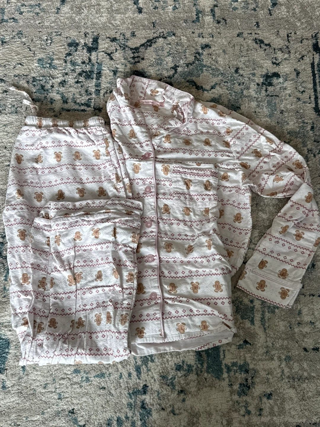 La Vie en Rose Pajamas - Gingerbread Pattern