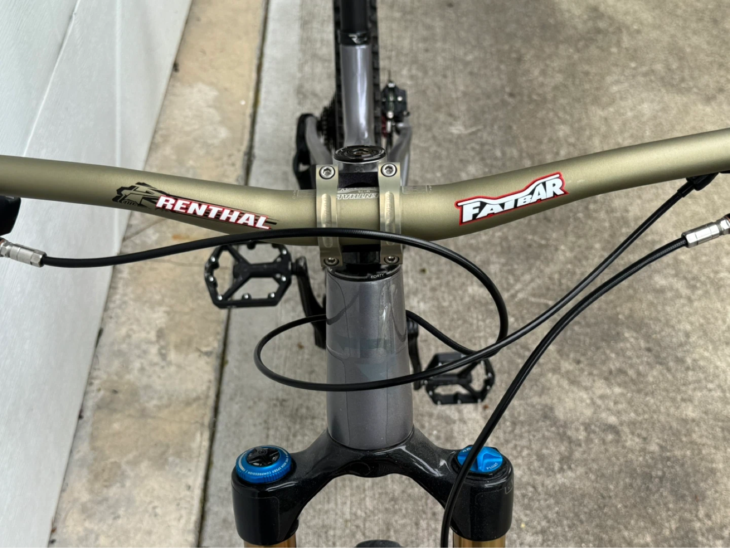Revel Rascal Bike (Carbon) - photo 5