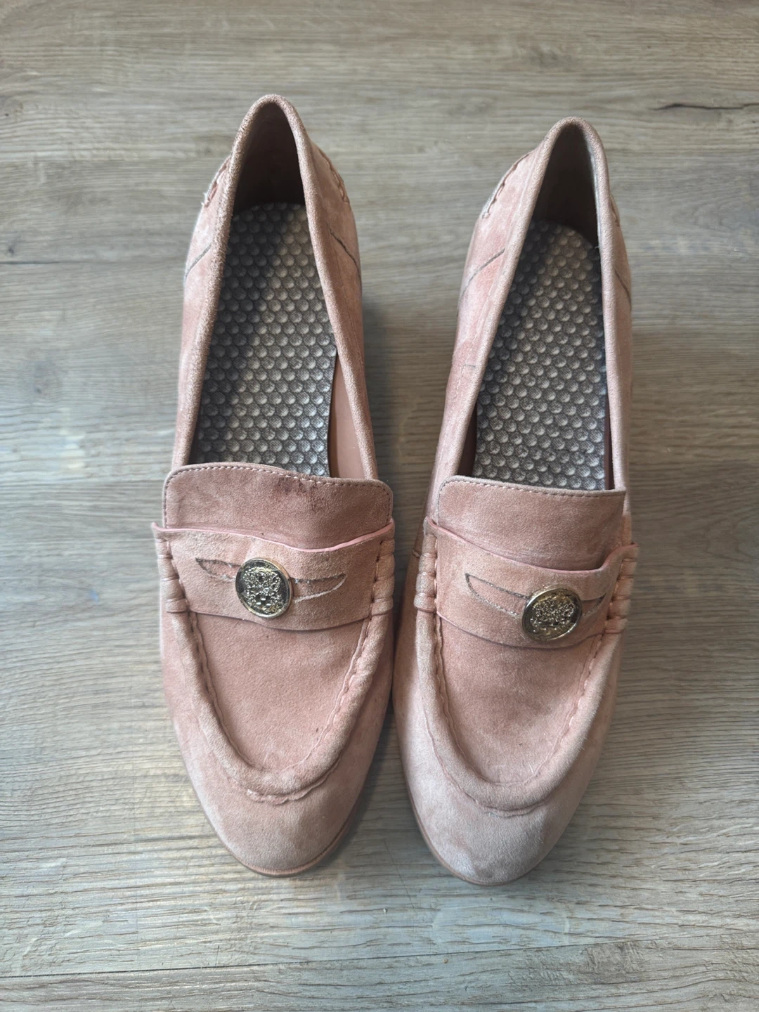 Vince Camuto Pink Suede Loafers - photo 4