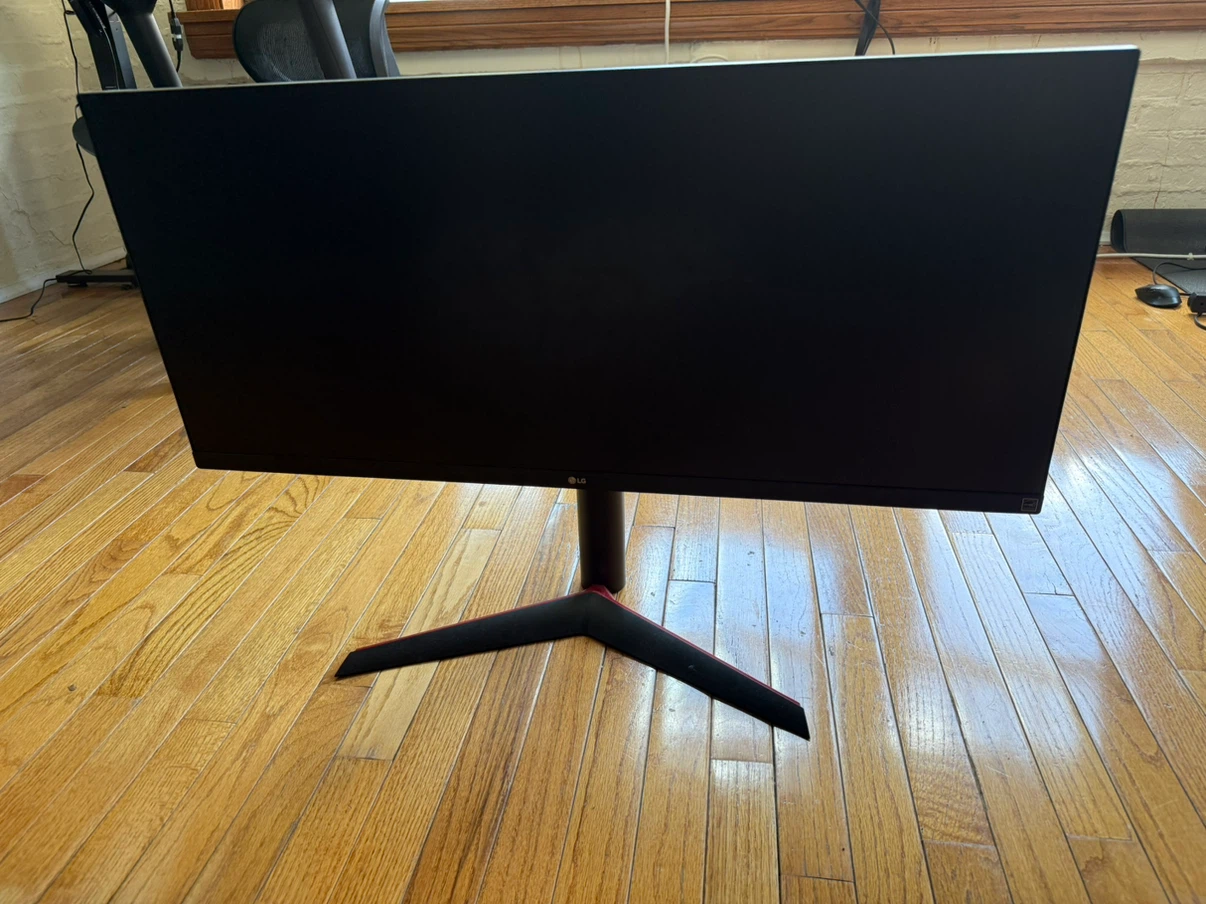 LG 34WP65G-B UltraWide Monitor