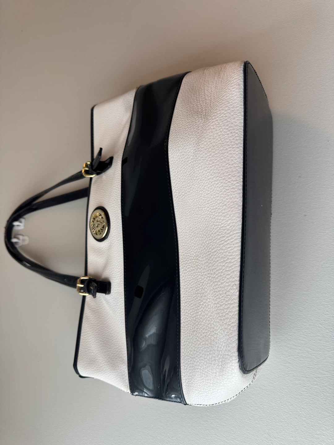 Anne Klein Glossy Black and White Tote Bag - photo 4