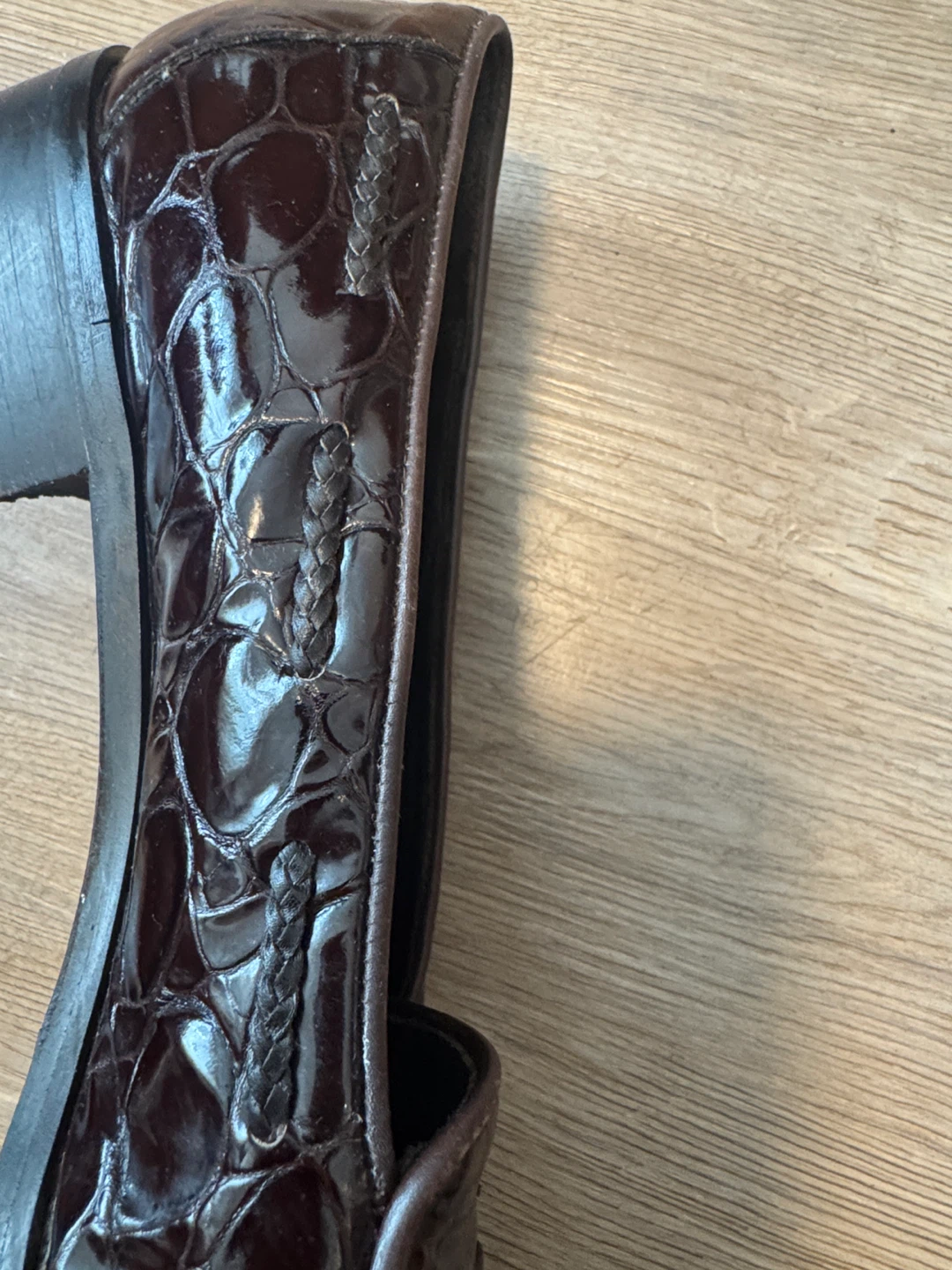 Amalfi Italian Brown Croc-Embossed Tassel Loafers - photo 5