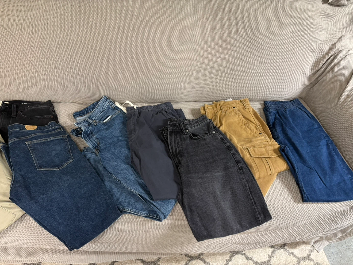 Bundle of Men's Pants - Jeans and Cargos