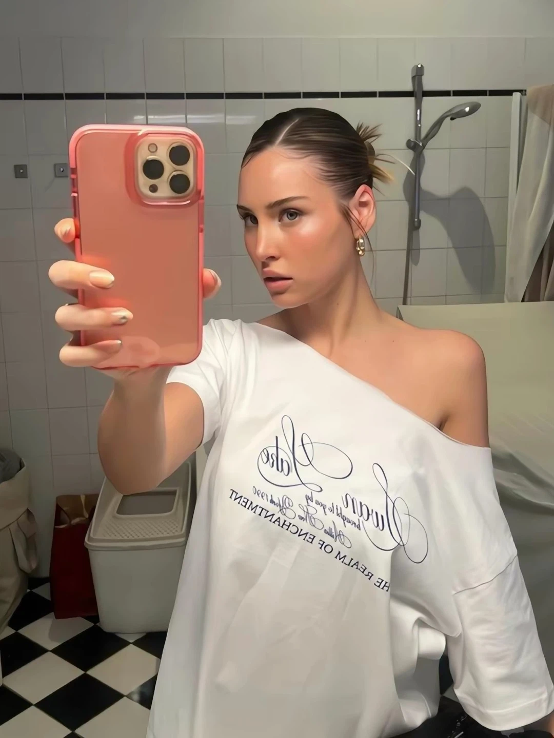 White off-shoulder T-Shirt - photo 2