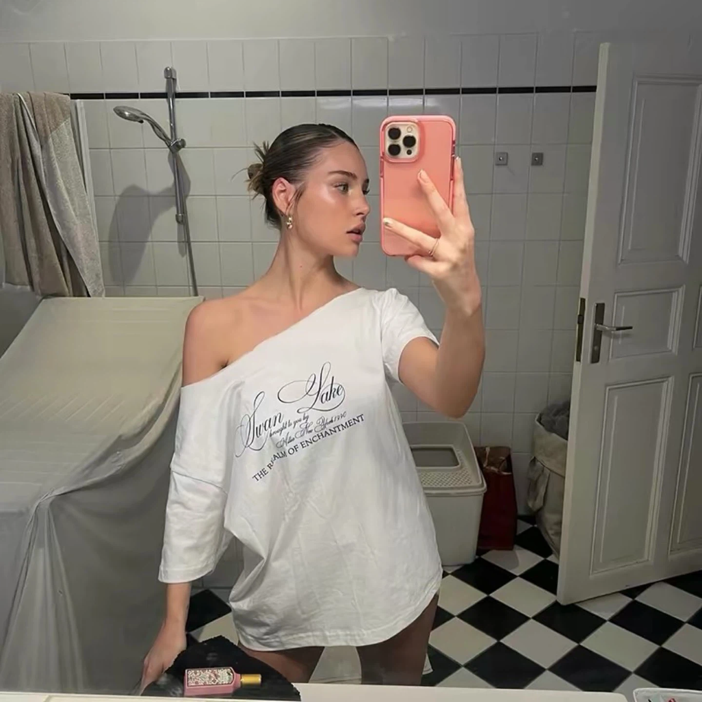 White off-shoulder T-Shirt
