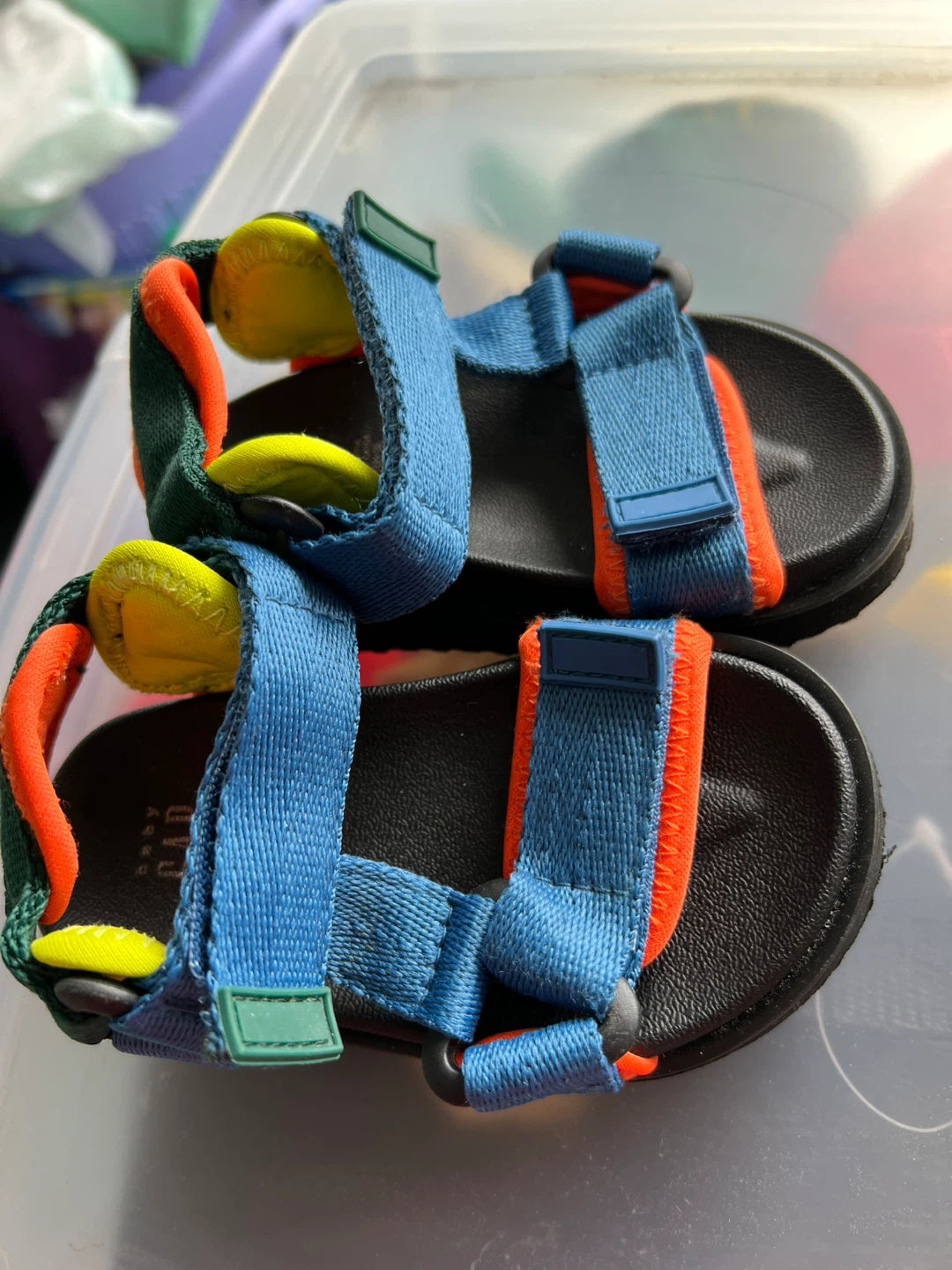 GAP toddler Multicolor Strap Sandals