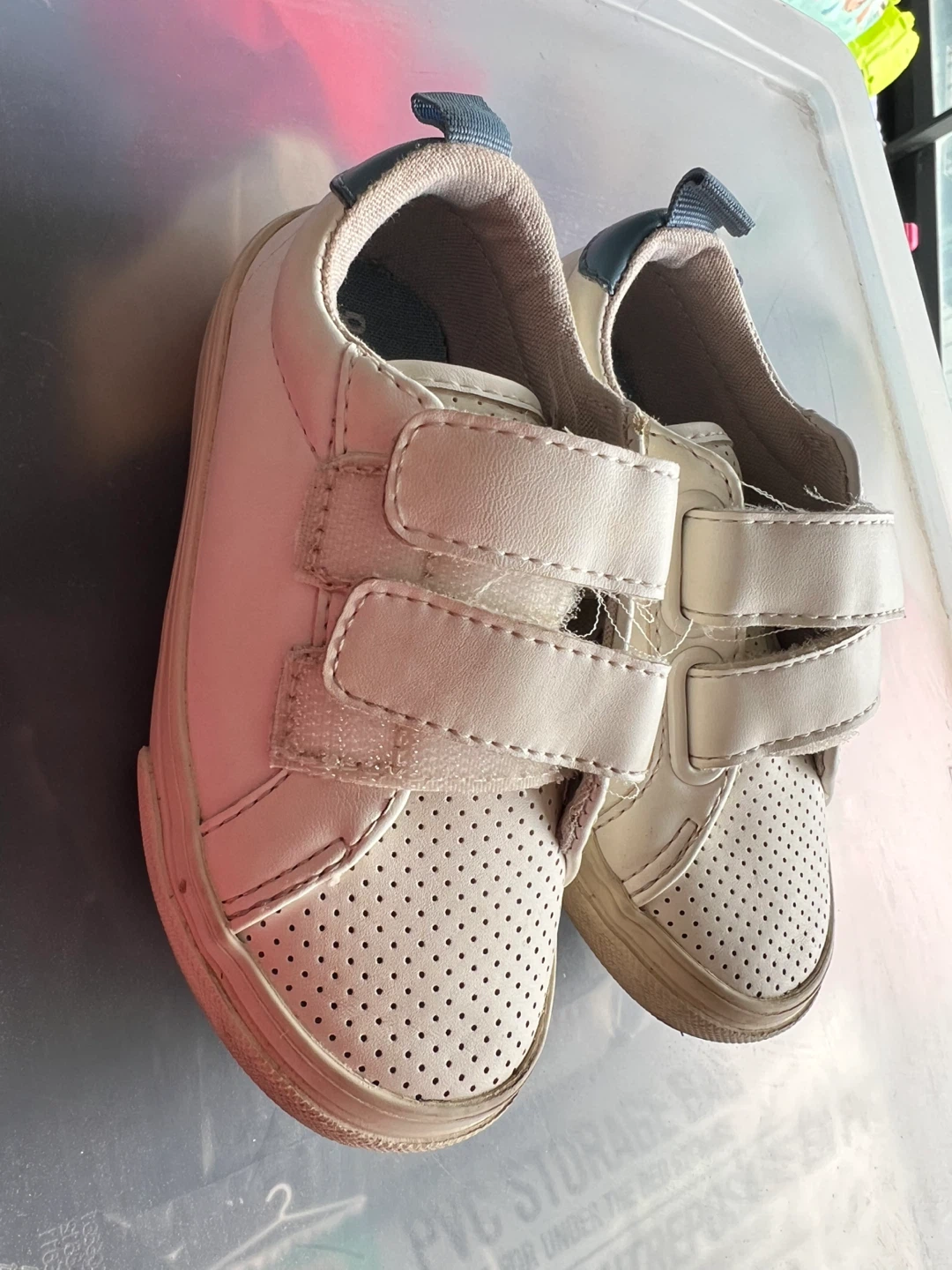 Old Navy Toddler White Sneakers Size 6