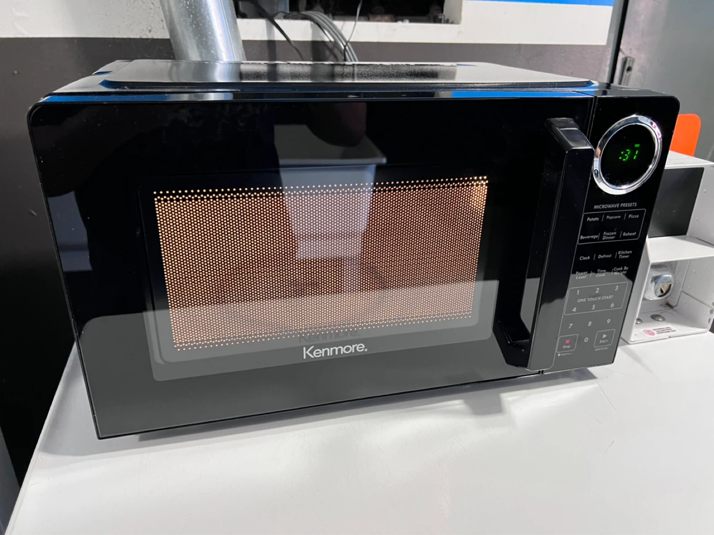 Kenmore Microwave Oven