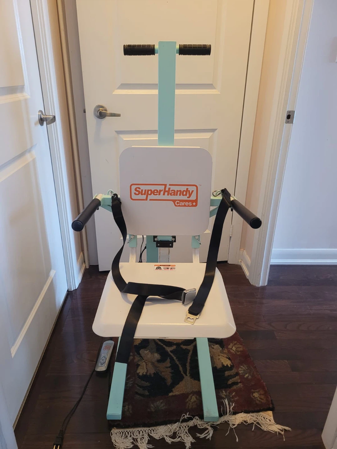 SuperHandy Cares+ Floor Lift GCAT041