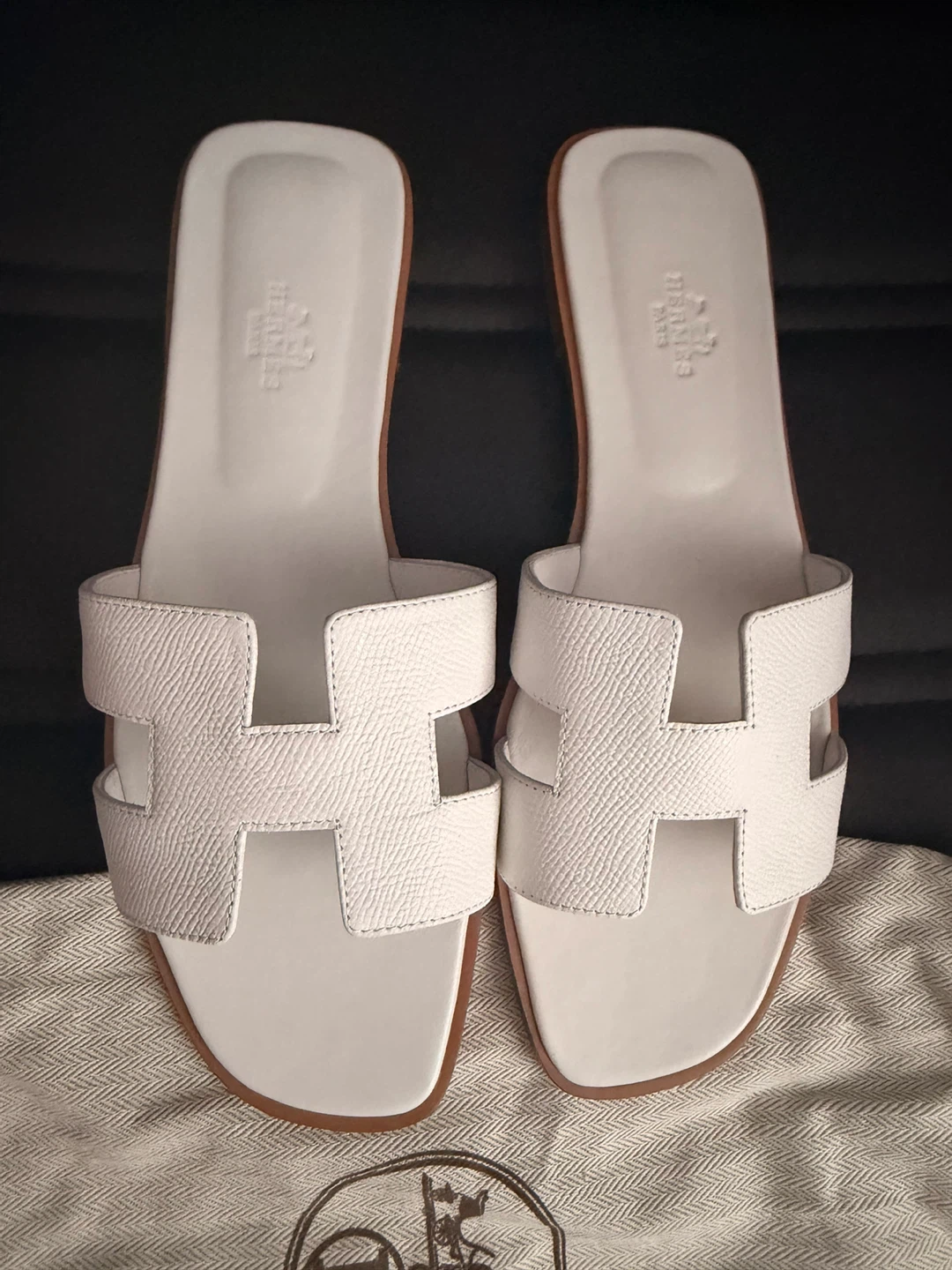 Hermes Oran Slides 8.5 - photo 2