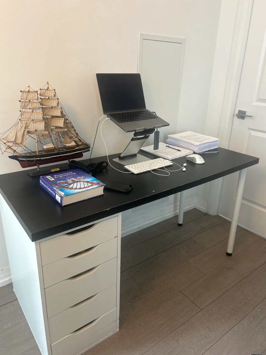 Black Desk with White Drawer Unit