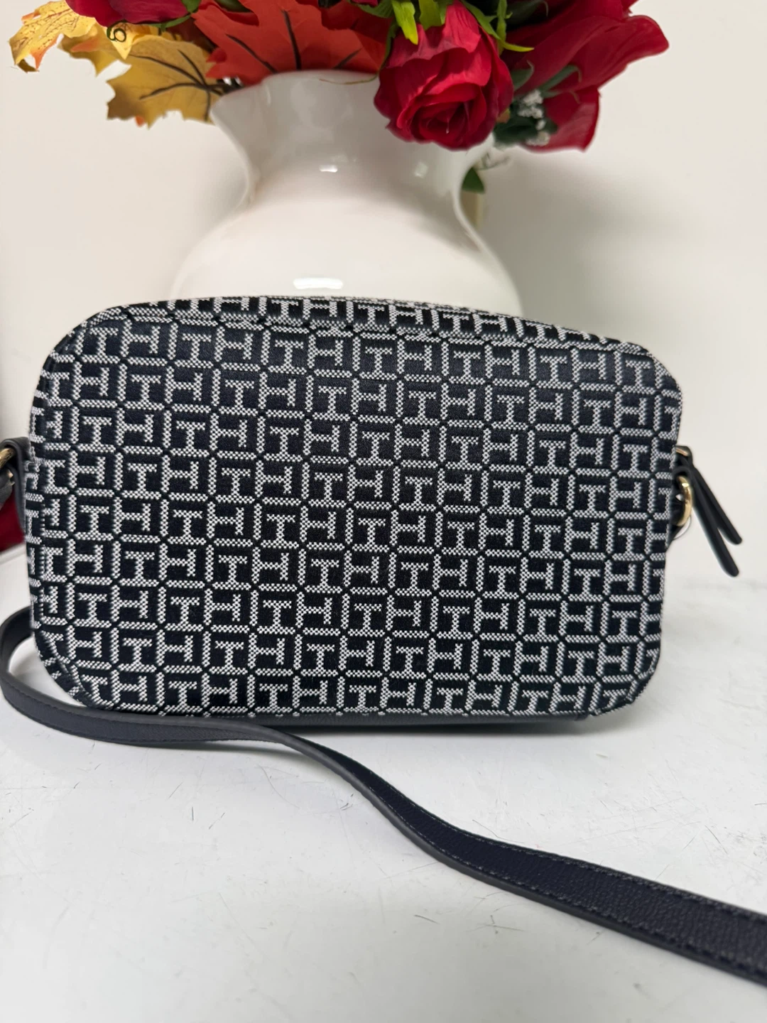 Tommy Hilfiger Monogram Camera Bag - photo 2