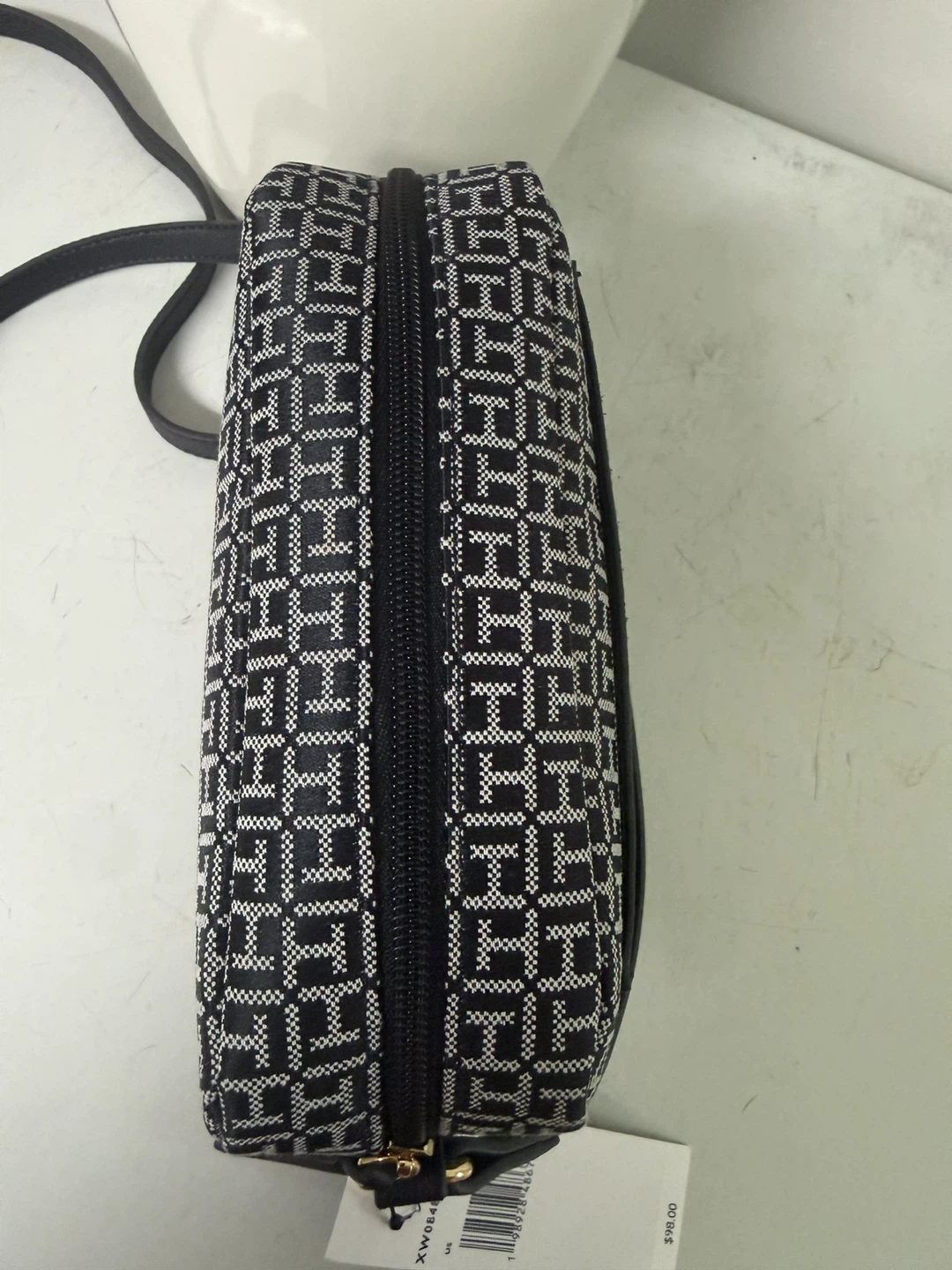 Tommy Hilfiger Monogram Camera Bag - photo 5