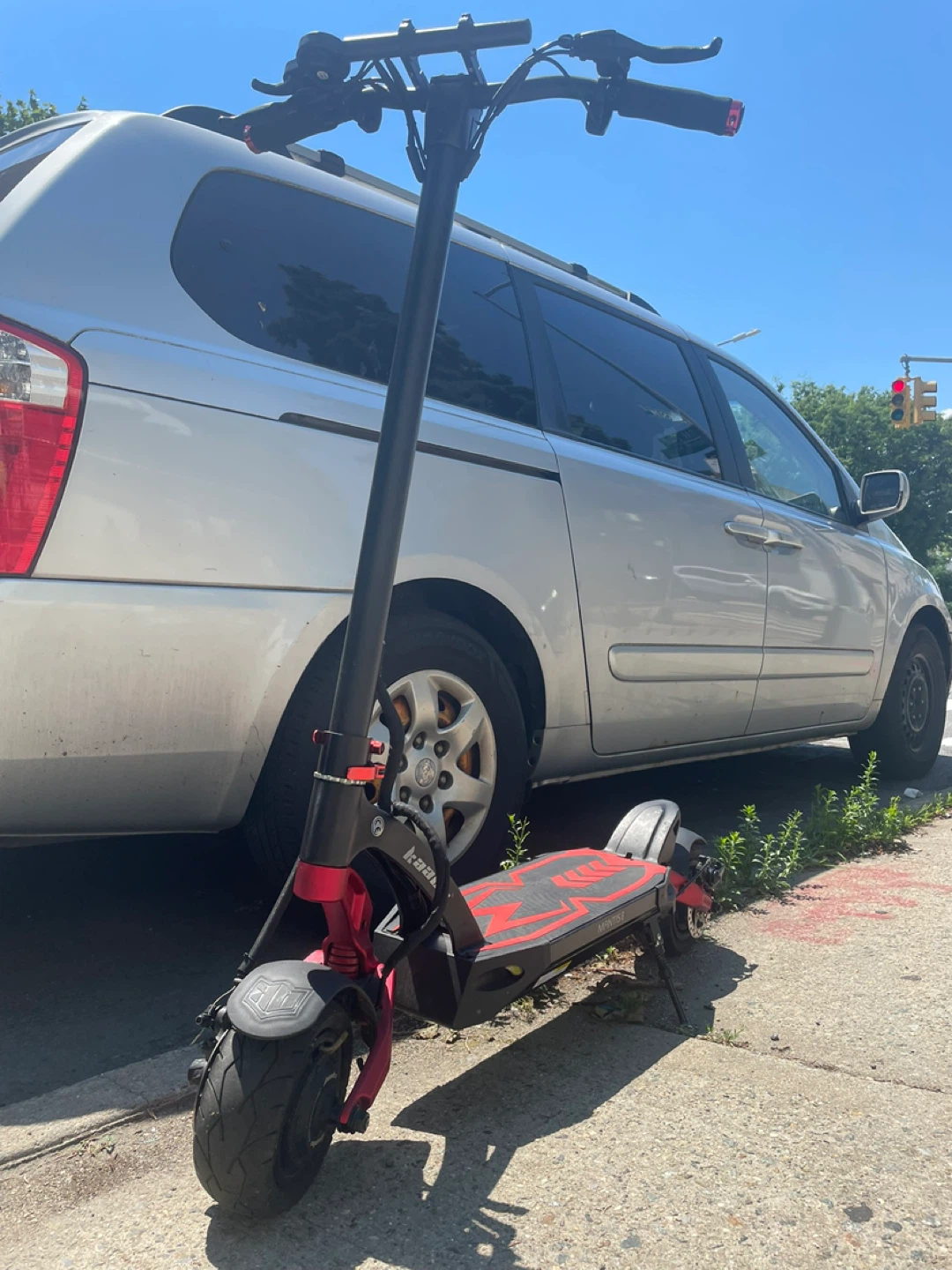 Kaabo Mantis 8 Dual Motor Electric Scooter