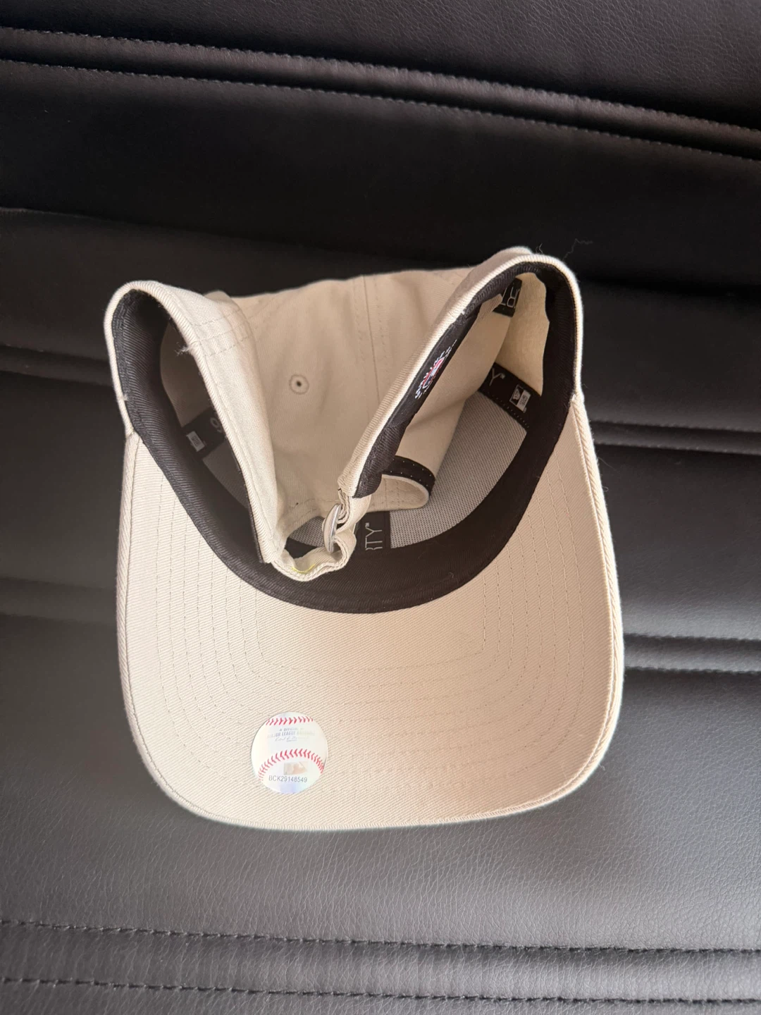 New Era Yankees Cap Beige & Red - photo 3
