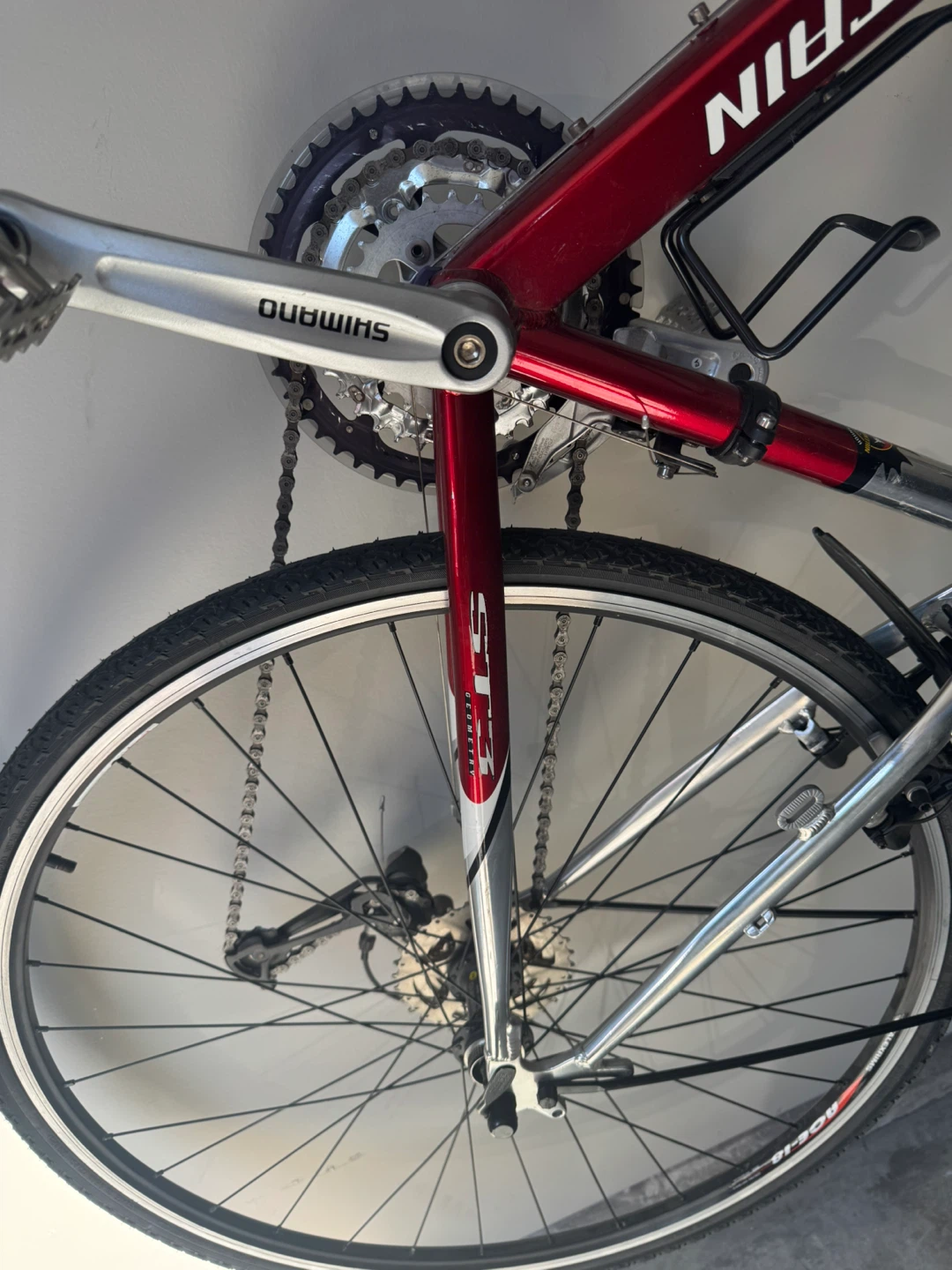 Rocky Mountain Metro 50 Hybrid Bike - photo 2