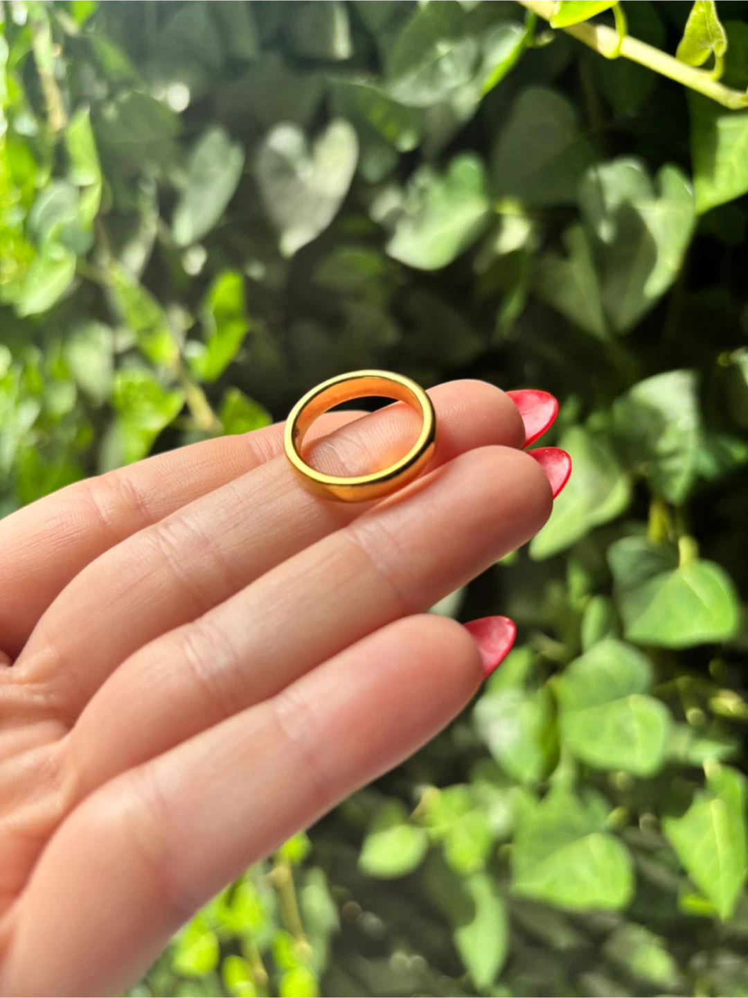 Gold Tungsten Ring Sz 6.5