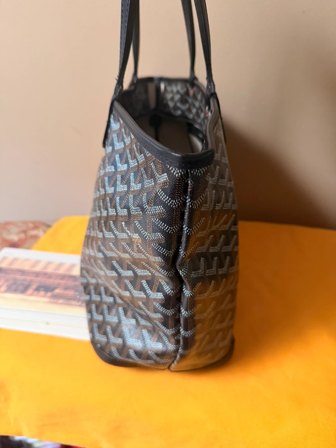Goyard Artois PM Tote Bag Black Zip Shopping Hand Purse - photo 2