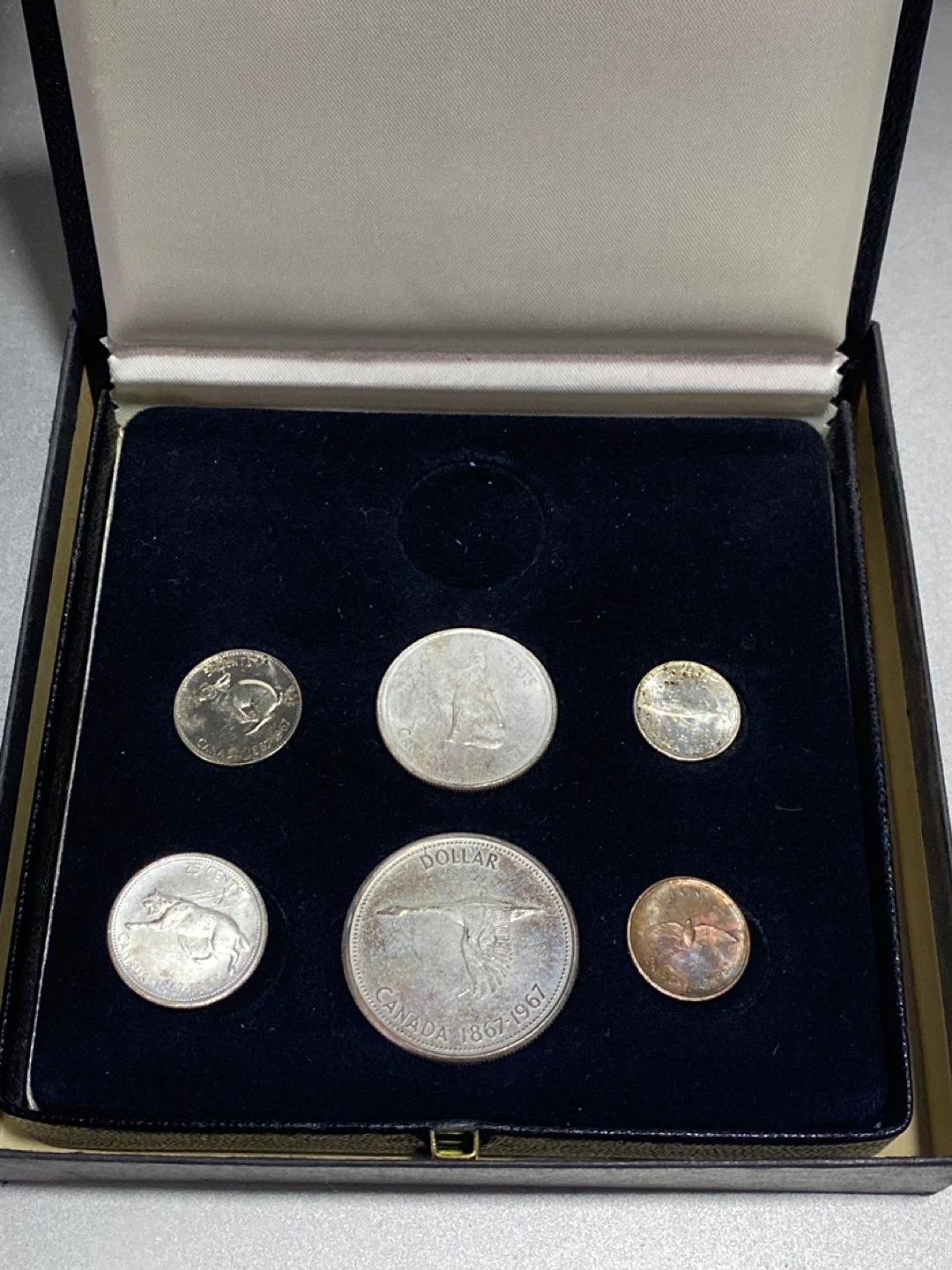 Royal Canadian Mint 1967 Centennial Coin Set - photo 2