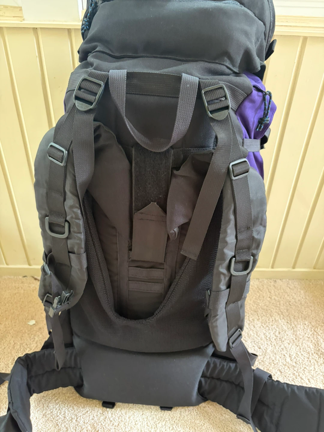 Areeba Conquistador 75L hiking/camping backpack. - photo 5