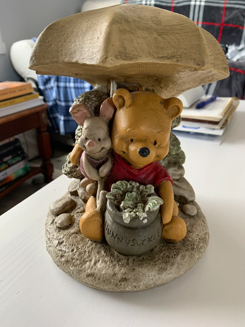 Winnie the Pooh and Piglet Honeysuckle Figurine