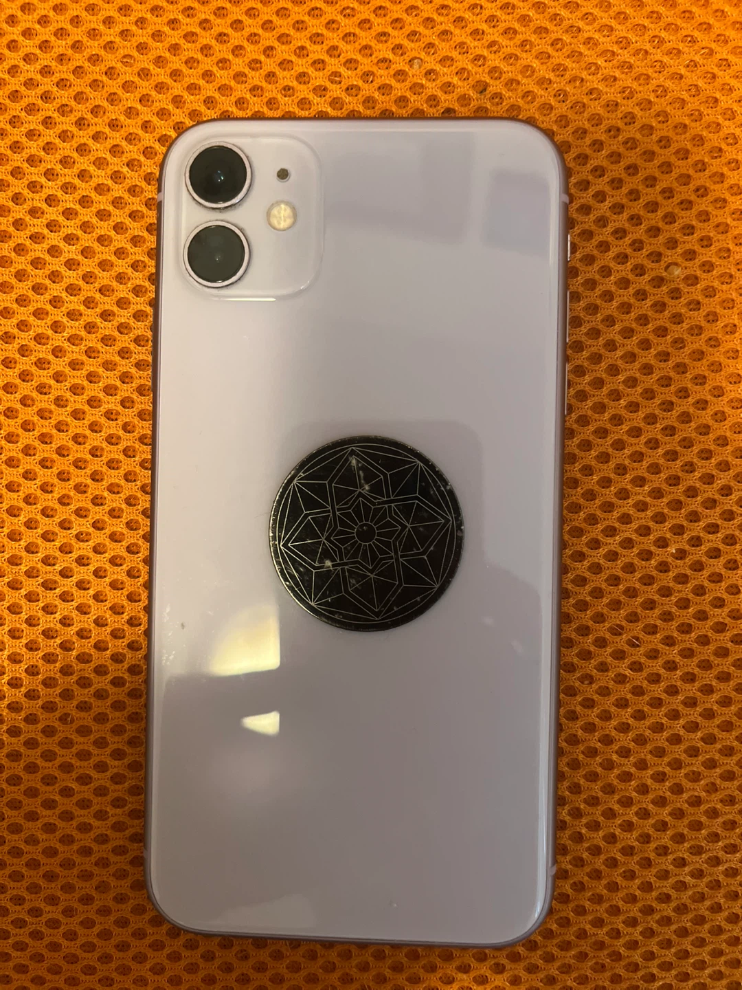 Apple iPhone 11 - photo 2