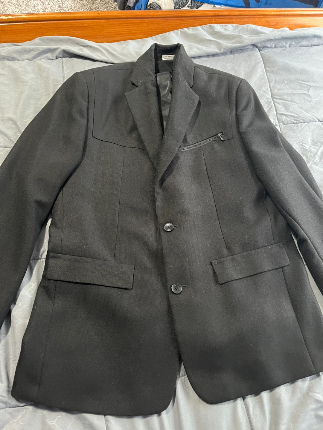 Black Calvin Klein men’s jacket