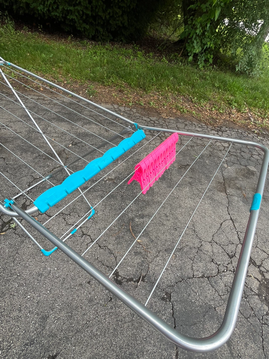 Collapsible Drying Rack with Clothespins - photo 3
