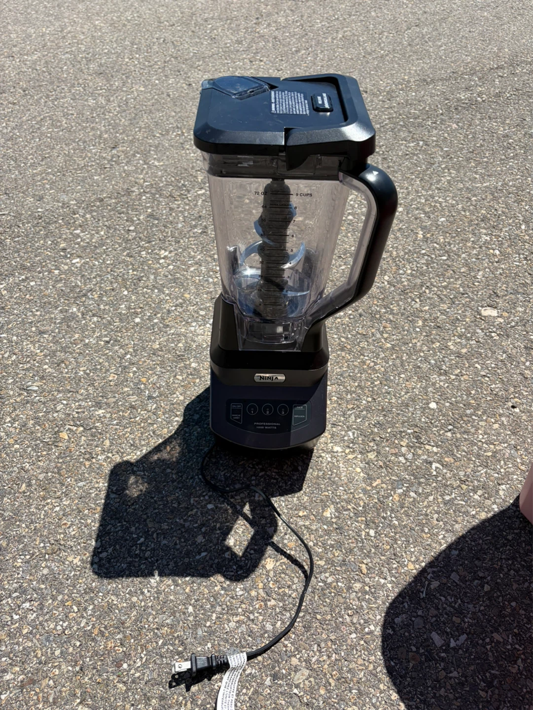 Ninja Professional Blender - photo 3