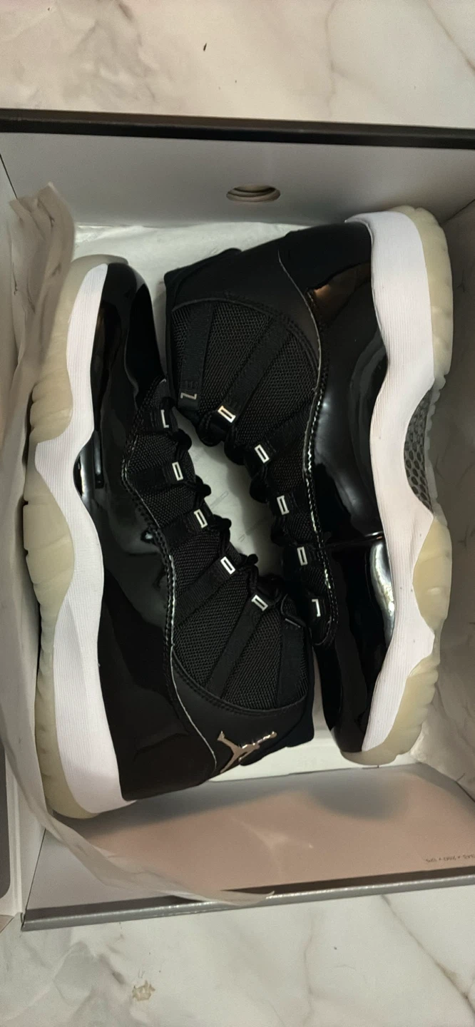 Air Jordan 11 Retro Men's Shoes - photo 2
