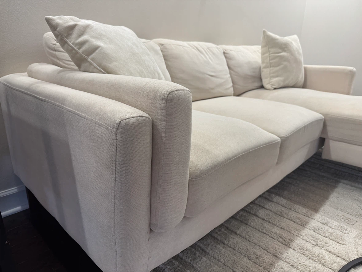 Cream Sectional Couch for Sale - photo 2